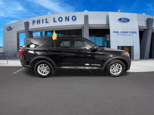 AGATE BLACK METALLIC 2025 Ford Explorer Active