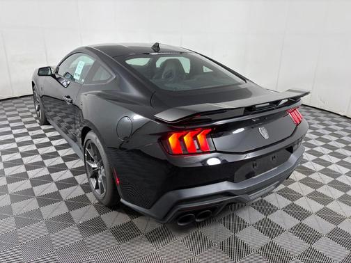 2025 Ford Mustang Dark Horse Fastback