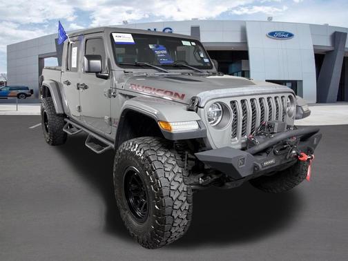 Sting-Gray Clearcoat 2020 Jeep Gladiator Rubicon