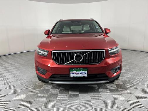 2022 Volvo XC40 T5 Inscription