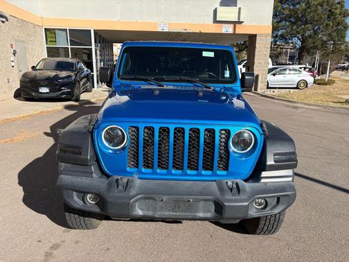 2020 Jeep Gladiator Sport S