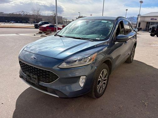 2020 Ford Escape SEL