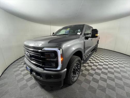 2025 Ford F-350 Platinum