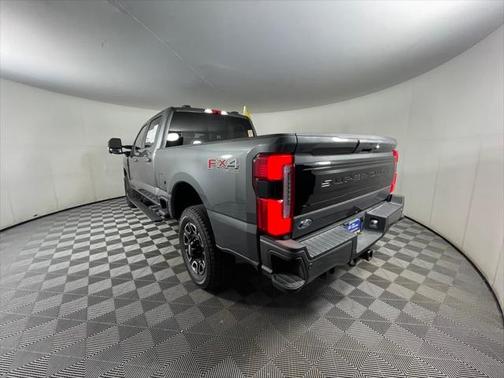2025 Ford F-350 Platinum