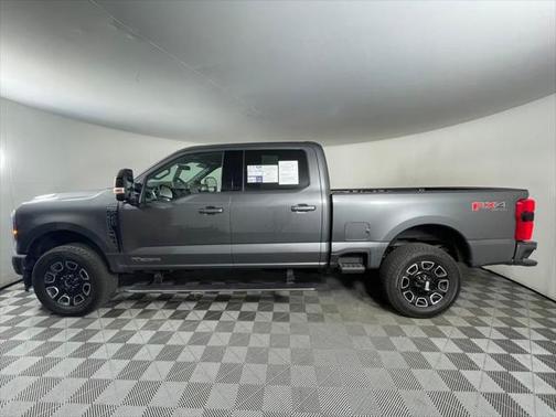 2025 Ford F-350 Platinum
