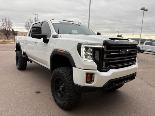2022 GMC Sierra 2500 AT4