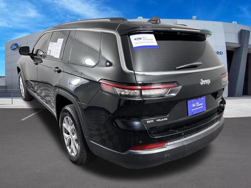 Diamond Black Crystal Pearlcoat 2022 Jeep Grand Cherokee L Limited