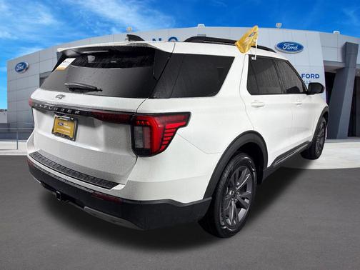 STAR WHITE MET TRI-COAT 2025 Ford Explorer Active