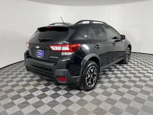 Photo 4 of 33 of 2018 Subaru Crosstrek 2.0i