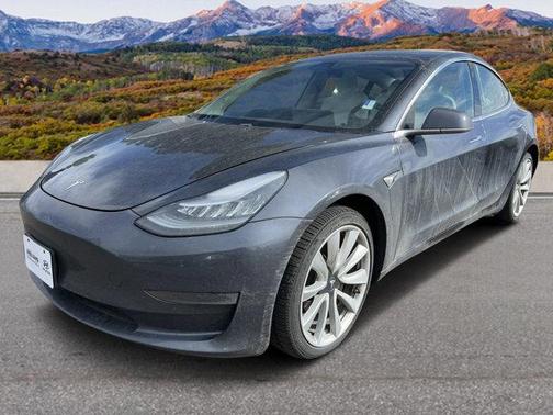 2018 Tesla Model 3 Performance