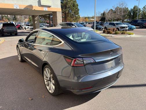 2018 Tesla Model 3 Performance
