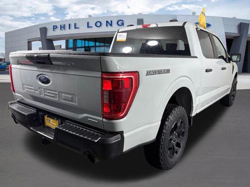 AVALANCHE 2023 Ford F-150 XL