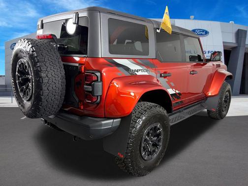 HOT PEPPER RED MET TINT CC 2024 Ford Bronco Raptor