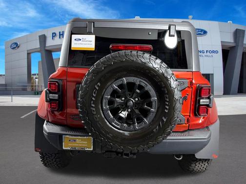 HOT PEPPER RED MET TINT CC 2024 Ford Bronco Raptor