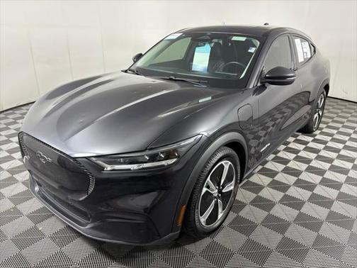 2022 Ford Mustang Mach-E Select
