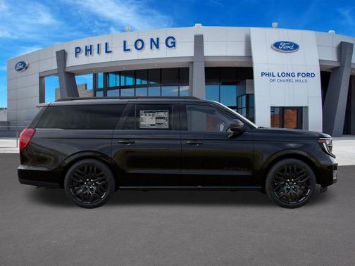 Agate Black Metallic 2027 Ford Expedition Max Platinum