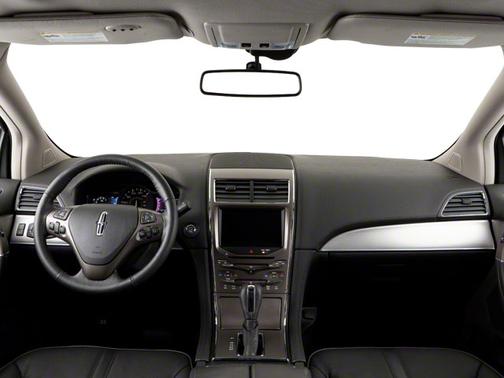 2013 Lincoln MKX Base