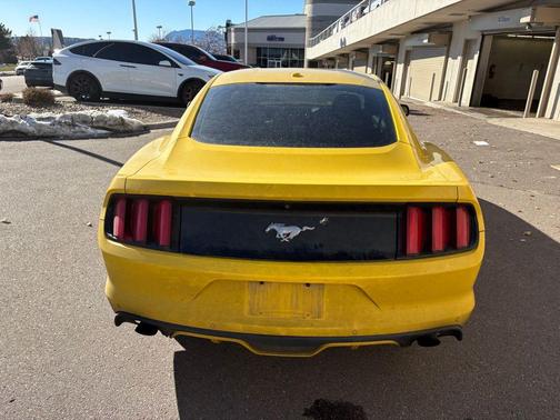 2016 Ford Mustang EcoBoost Premium