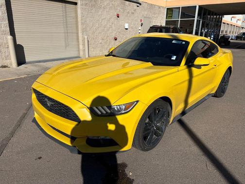 2016 Ford Mustang EcoBoost Premium