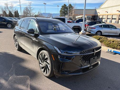 2024 Lincoln Nautilus Black Label
