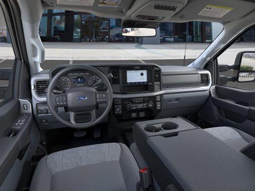 2025 Ford F-250 XLT
