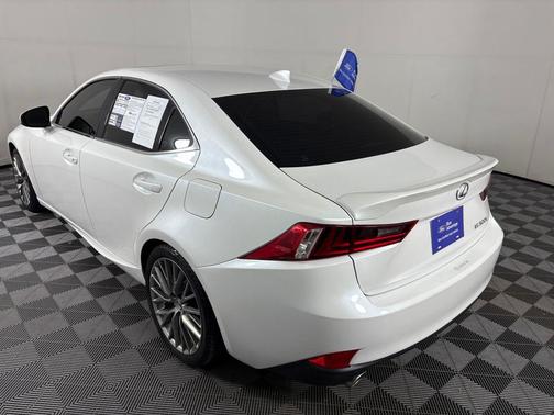 2016 Lexus IS 200t Base