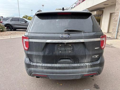 2016 Ford Explorer Base