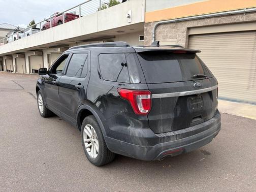 2016 Ford Explorer Base
