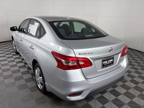 2016 Nissan Sentra SV