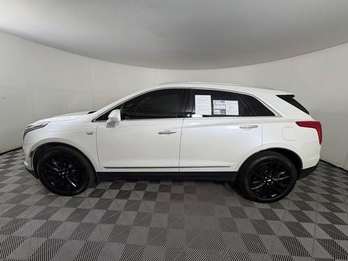 2017 Cadillac XT5 Platinum