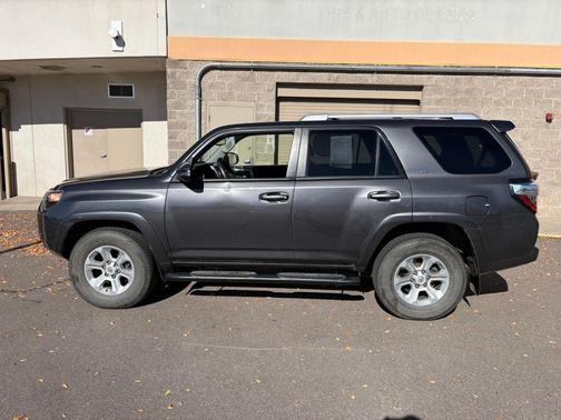 2014 Toyota 4Runner SR5 Premium