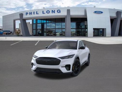 STAR WHITE MET TRI-COAT 2026 Ford Mustang Mach-E Premium