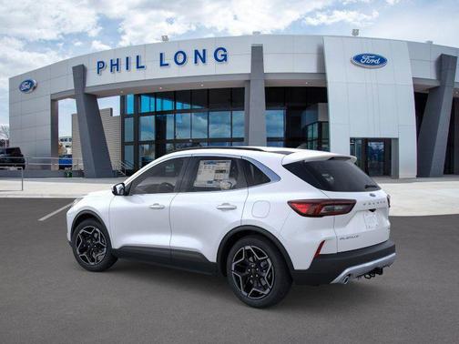 2026 Ford Escape Platinum