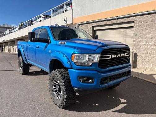 2021 RAM 2500 Big Horn Crew Cab 4x4 6'4' Box