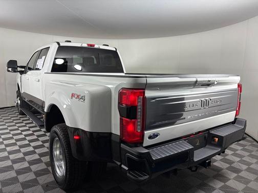 2025 Ford F-350 King Ranch