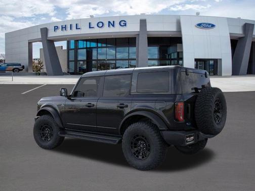 Shadow Black 2026 Ford Bronco Outer Banks