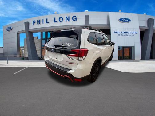 Crystal White Pearl 2024 Subaru Forester Sport