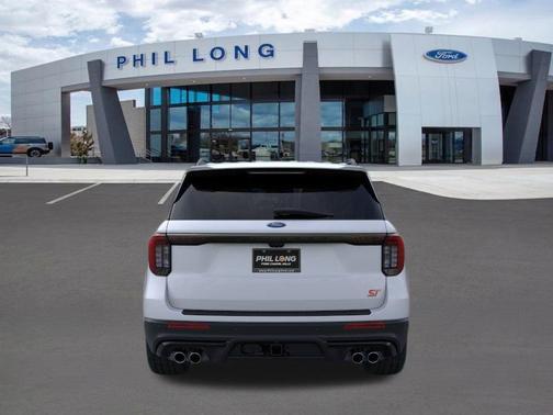 SPACE WHITE METALLIC 2026 Ford Explorer ST