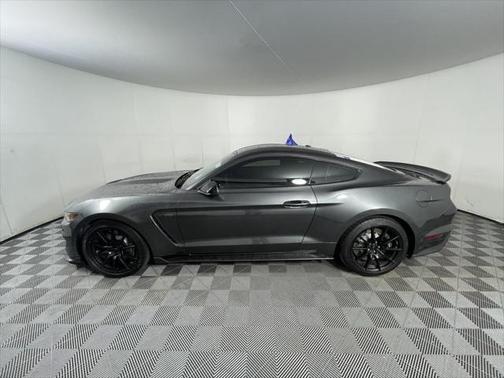 2018 Ford Shelby GT350R Base