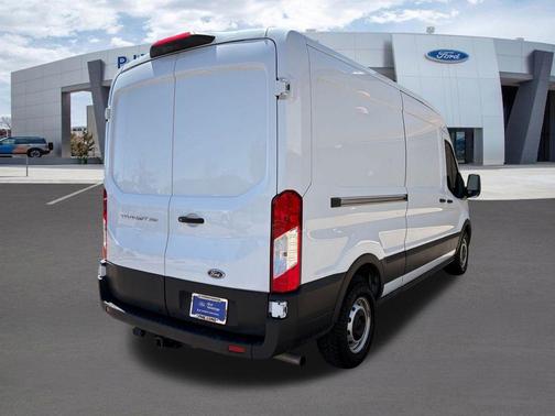 OXFORD WHITE 2022 Ford Transit-250 Base