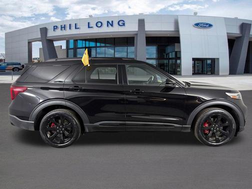 AGATE BLACK METALLIC 2023 Ford Explorer ST