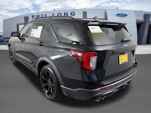 AGATE BLACK METALLIC 2023 Ford Explorer ST