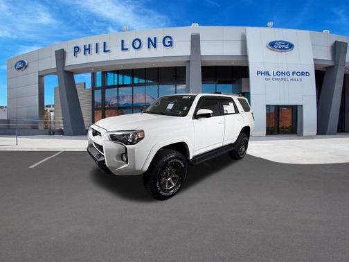 Super White 2020 Toyota 4Runner Venture Special Edition
