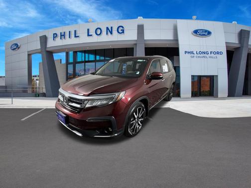 Deep Scarlet Pearl 2022 Honda Pilot Touring 8-Passenger