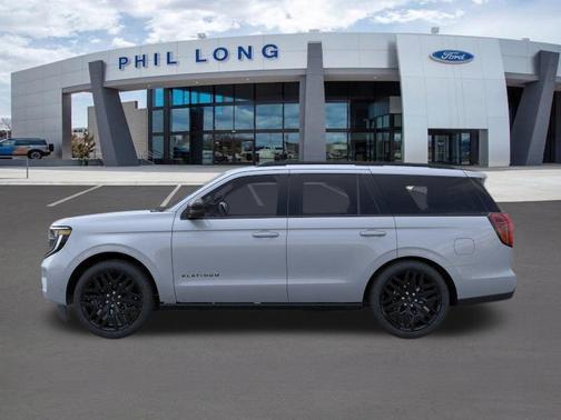 GLACIER GRAY MET TRI-COAT 2026 Ford Expedition Platinum