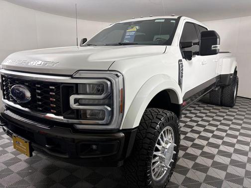 2025 Ford F-450 King Ranch