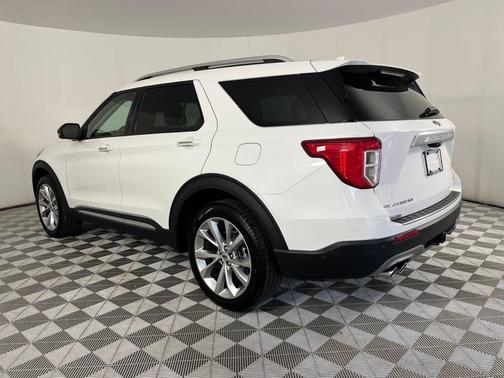 2022 Ford Explorer Platinum