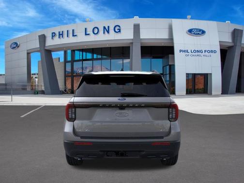 Carbonized Gray Metallic 2026 Ford Explorer Active