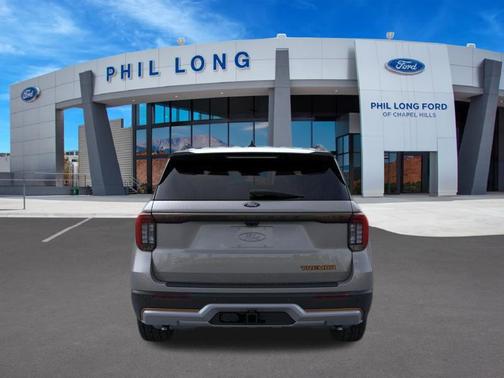 CARBONIZED GRAY METALLIC 2026 Ford Explorer Tremor