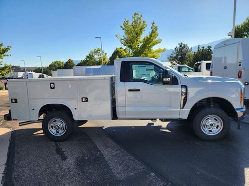2025 Ford F-250 XL
